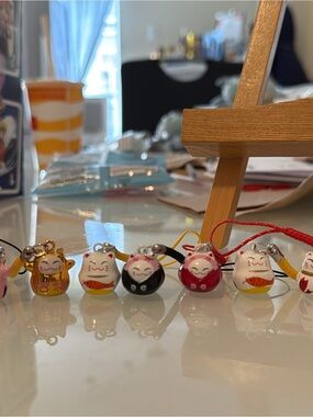 Kawaii Lucky Cat Charm Necklace Set - Multicolor Ceramic Maneki Neko